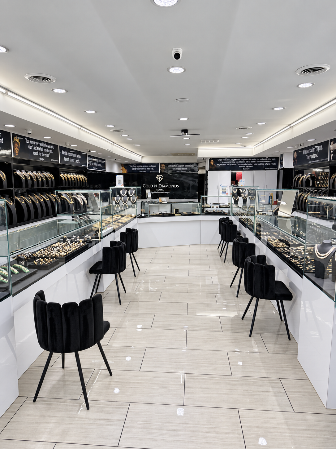 Gold N Diamonds Tampa showroom interior